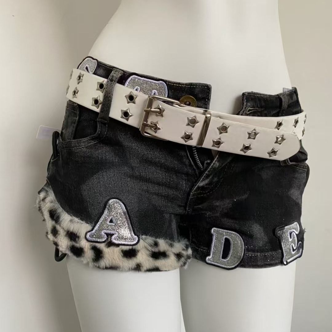 Street Fashion Hot - Y2k Embroidered Patch Denim Shorts Woman