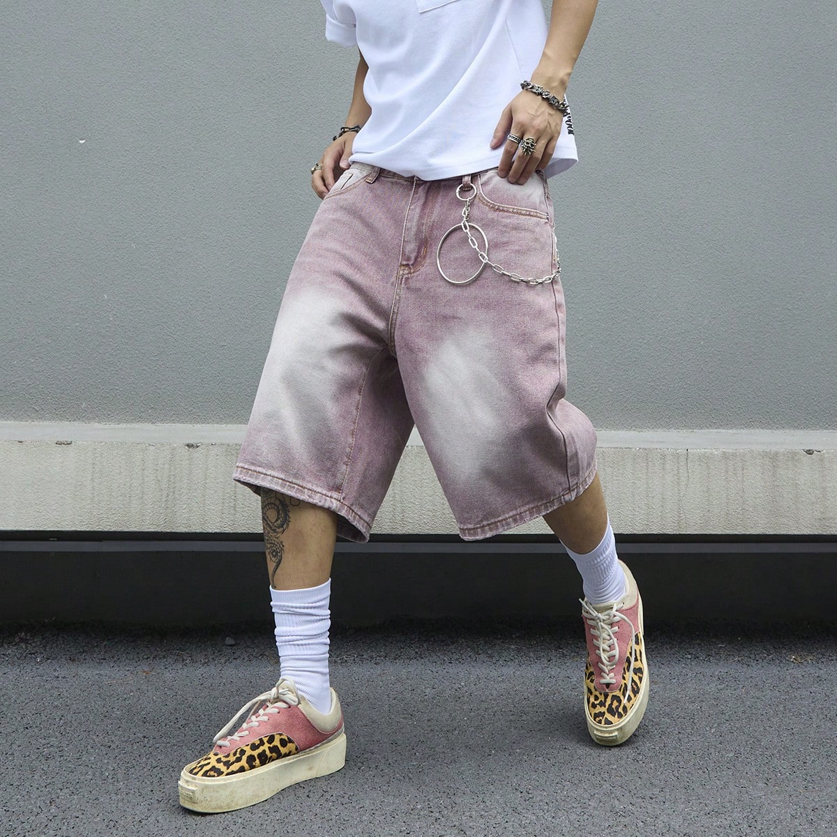 Men's Pink Gradient Denim Shor - đánh giá và giá Street Fashion Baggy